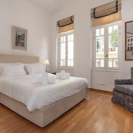 Neoclassical Apartment Close To Syntagma-Plaka By Ghh Atenas Exterior foto
