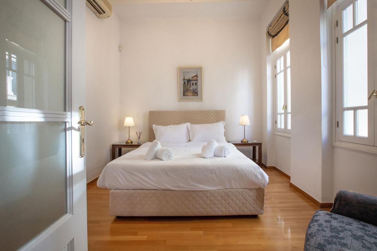 Neoclassical Apartment Close To Syntagma-Plaka By Ghh Atenas Exterior foto