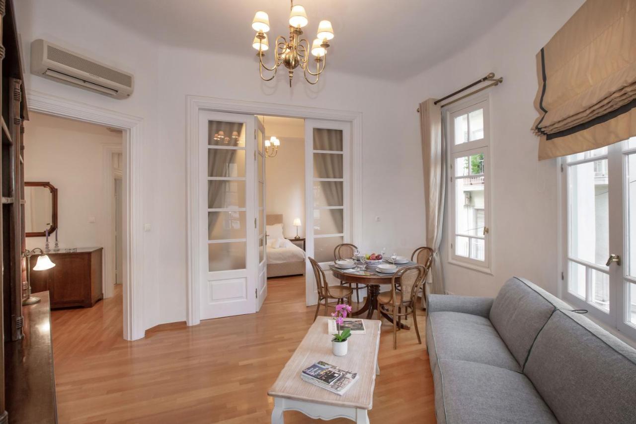 Neoclassical Apartment Close To Syntagma-Plaka By Ghh Atenas Exterior foto